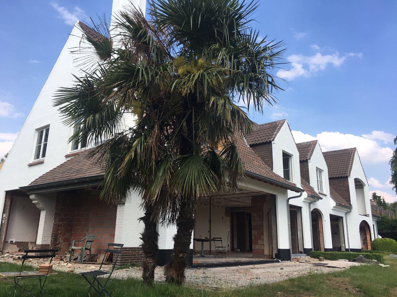 Klassieke witte villa renovatie